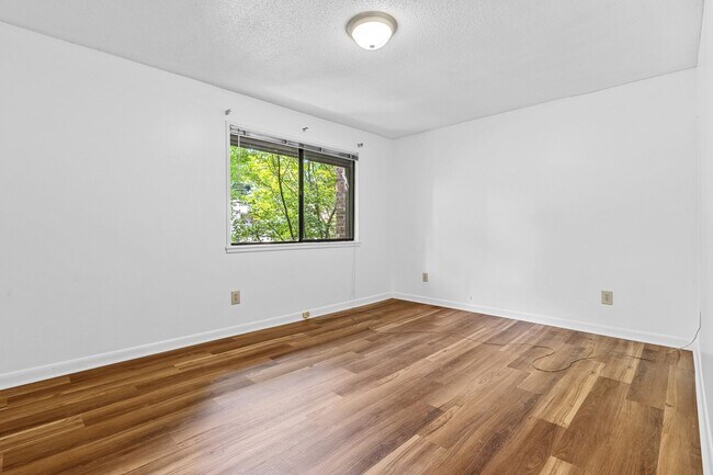 Building Photo - 3506 Prestwick Dr