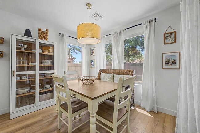 Building Photo - 15923 W Marconi Ave