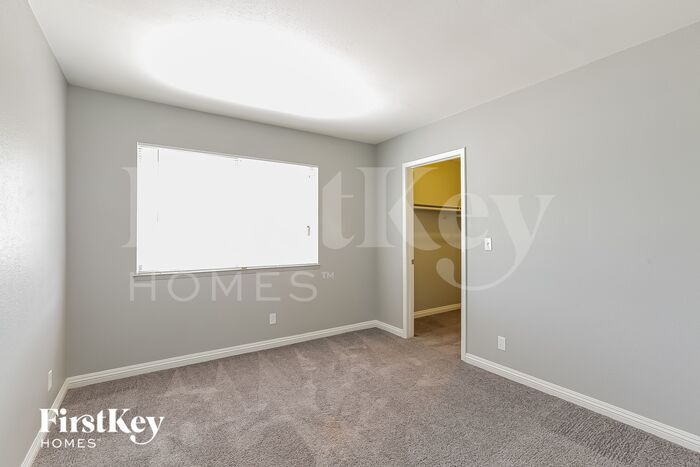 Building Photo - 3763 E Hacienda Ave