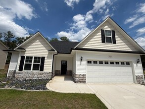 Building Photo - 908 Stevens~Raeford ~ PRICE DROP~