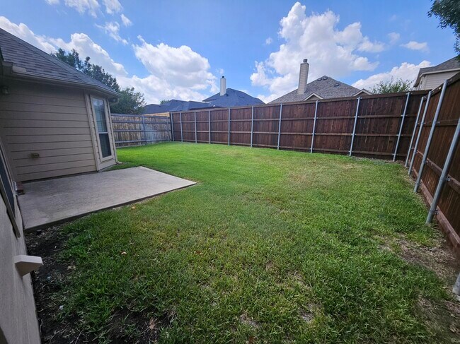 Building Photo - 11612 Wild Pear Ln