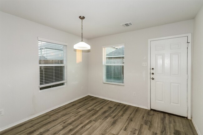 Building Photo - 24442 Treviso Gardens Dr
