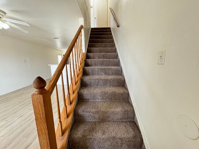 Building Photo - 3608 Malibu Ln