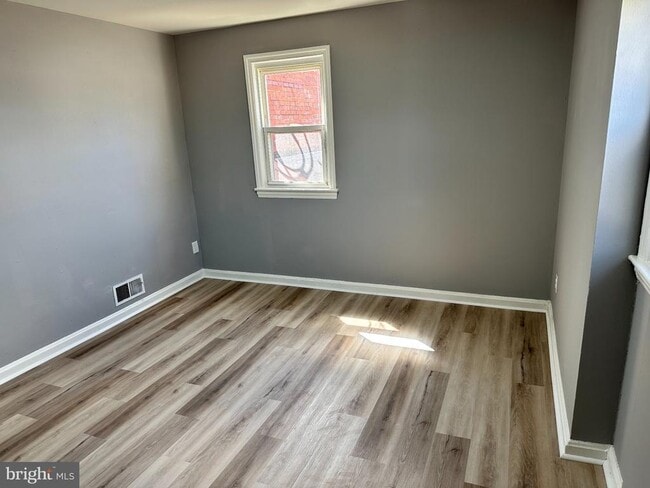 Building Photo - 2627 Colebrooke Dr