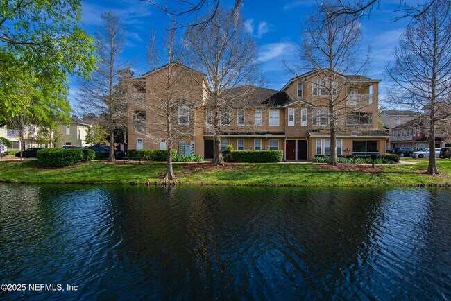 Building Photo - 10075 Gate Pkwy