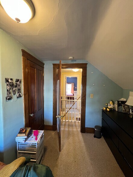 Building Photo - 7 Craigie Ter