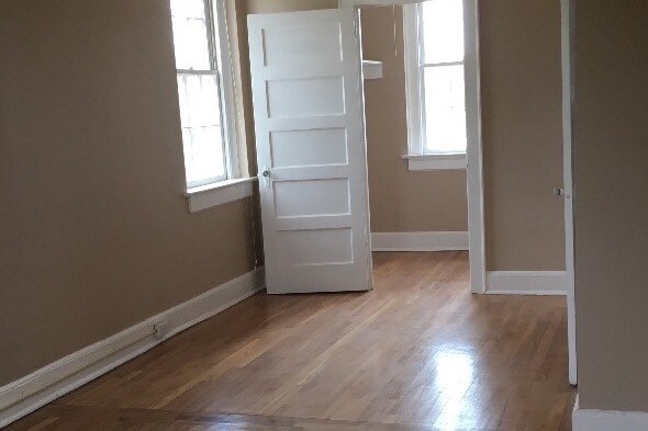 walk-in BR closet - 2107 Sumter St
