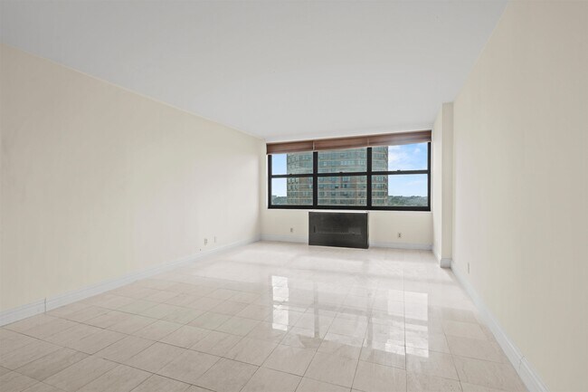 Building Photo - 7004 BLVD E