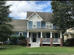 Building Photo - Charming Single Family Home. 4 bedroom 2.5...