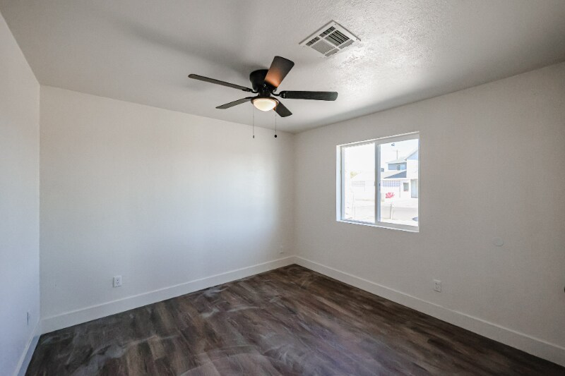 Building Photo - 4446 S 36th Ave