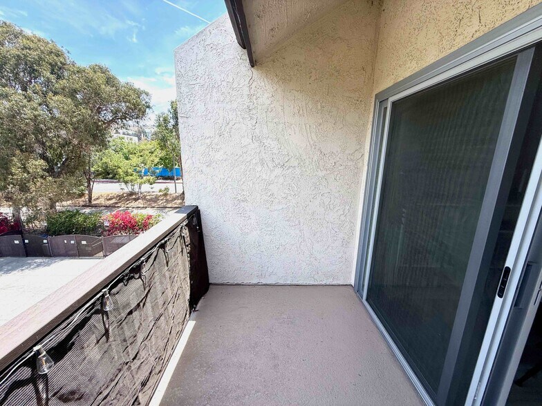 Building Photo - 14302 Summertime Ln