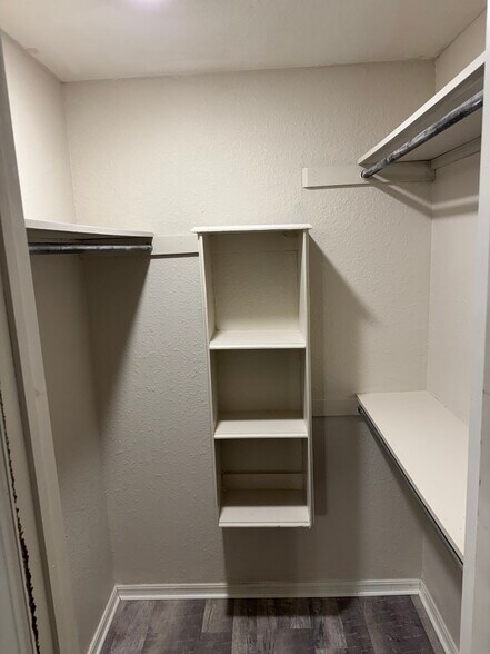 Building Photo - 7903 N 122nd East Ave