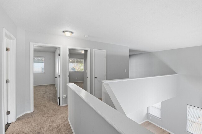 Building Photo - remodeled 3 bedroom Oak Vally Ranch Home