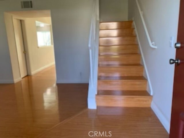 Building Photo - 4555 Larwin Ave