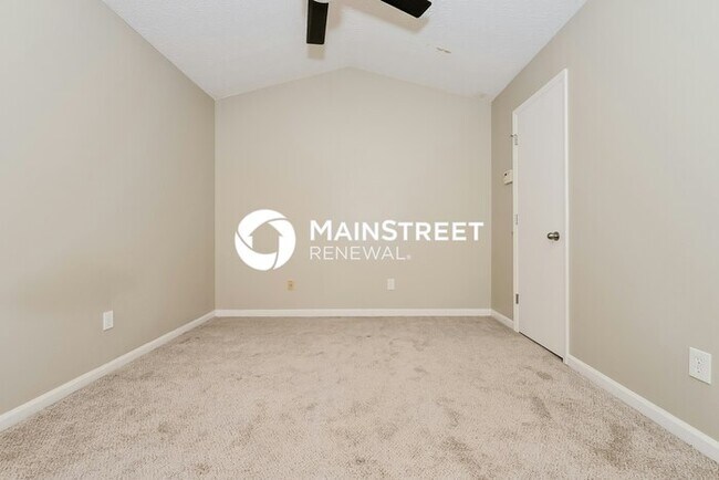 Building Photo - 3 Bedroom Pet-Friendly Home in Rex, GA with Main Street Renewal