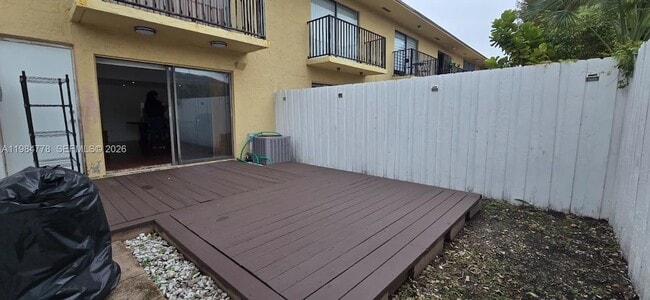 Building Photo - 6345 SW 138th Ct