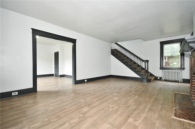 Building Photo - 1404 Marlboro Ave