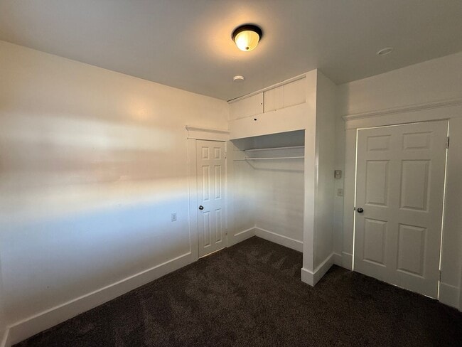 Building Photo - 3 Bed 1.5 Bath Pet Friendly Home in Monroe