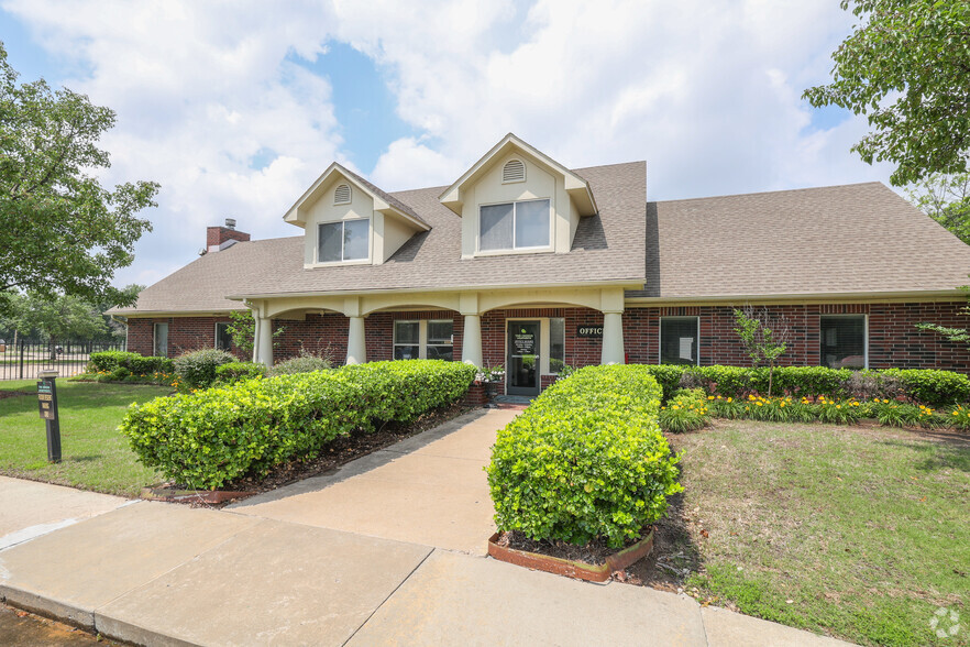 Leasing Office - The Greens at Owasso I/II
