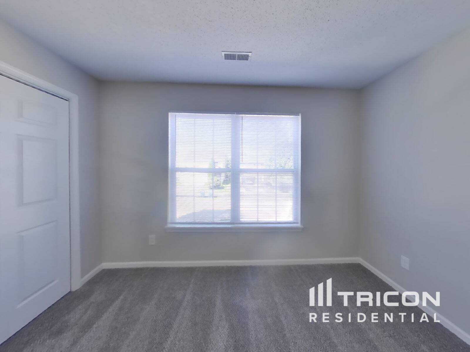 Building Photo - 7237 Kimble Dr