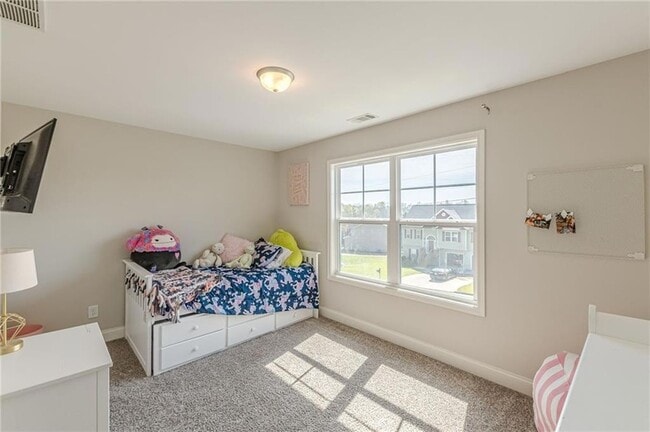 Building Photo - 123 Mulberry Dr
