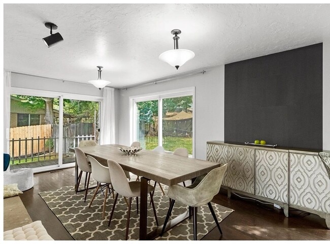 Building Photo - Olympus Cove Home Tucked In to the Benches! Near Park, Schools, Hiking and Skiing!