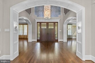 Building Photo - 11230 Kinsale Ct