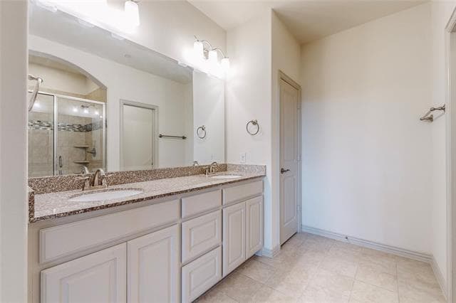 Building Photo - 2404 Jameson Ln