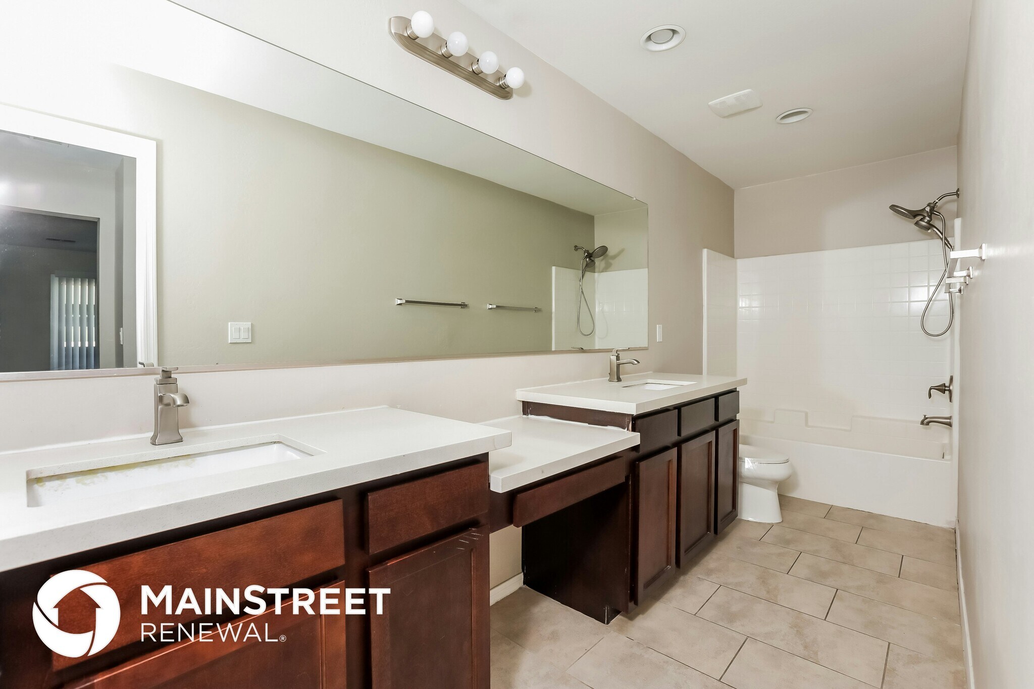 Building Photo - 2000 N 36th St