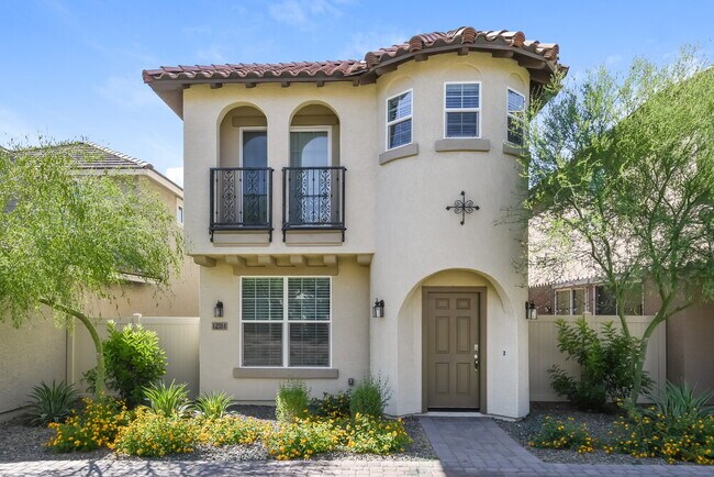 Building Photo - 12314 W Cactus Blossom Trail