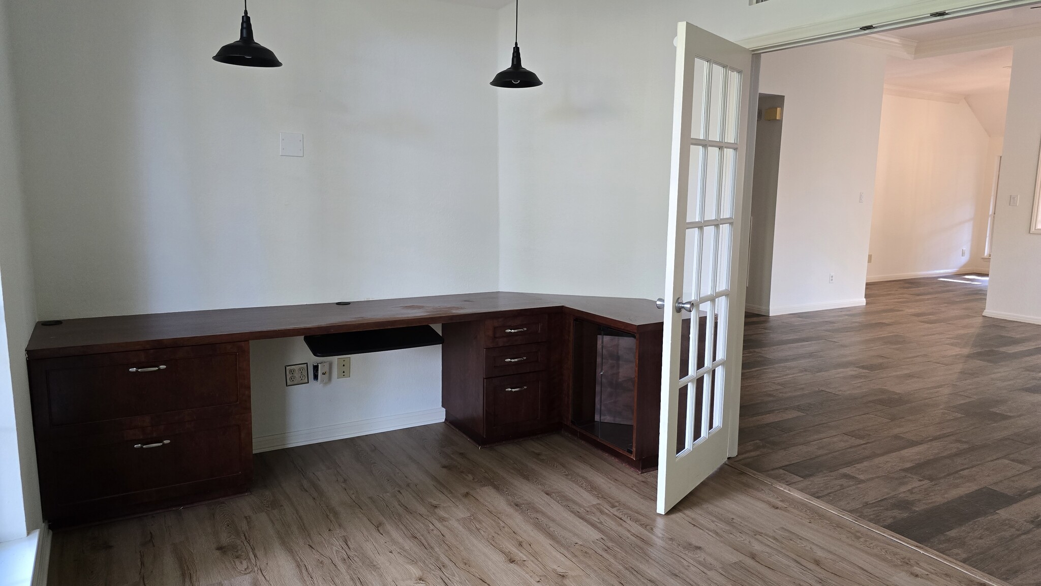 Separate office - 3608 Rip Ford Dr