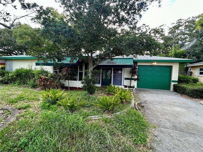 Primary Photo - 20 N Orion Ave