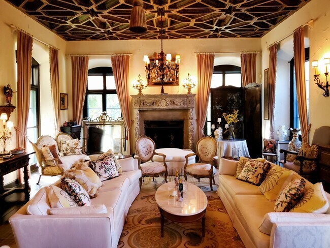 Building Photo - 80 Middle Rd