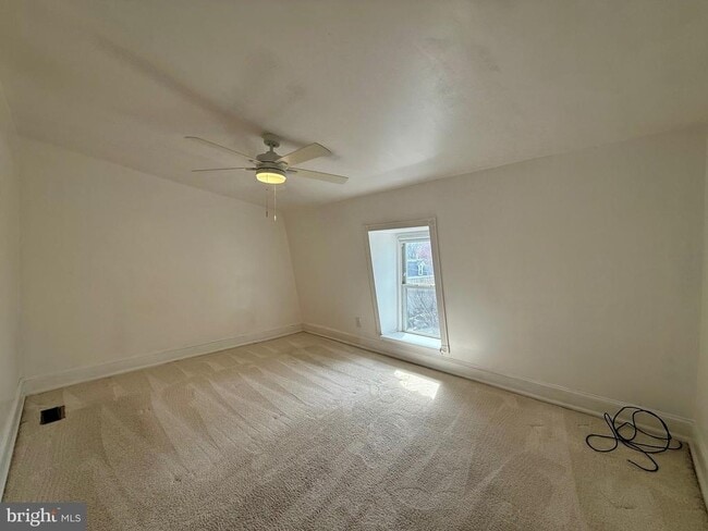 Building Photo - 2623 W 18th St