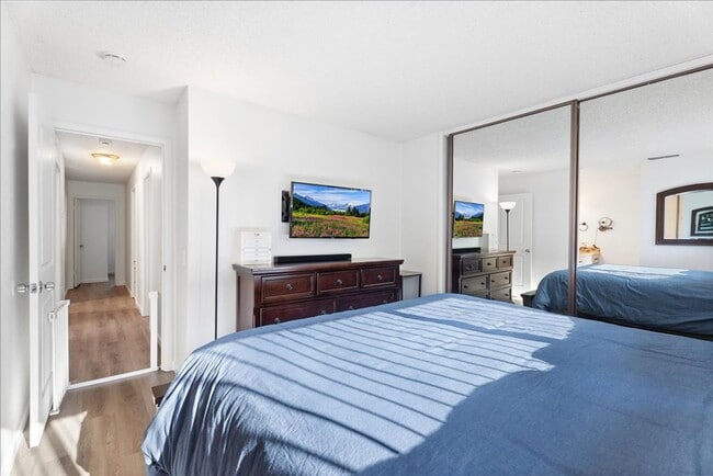 Building Photo - 8077 Cornerstone Way