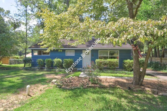 Primary Photo - 604 Hale Ave