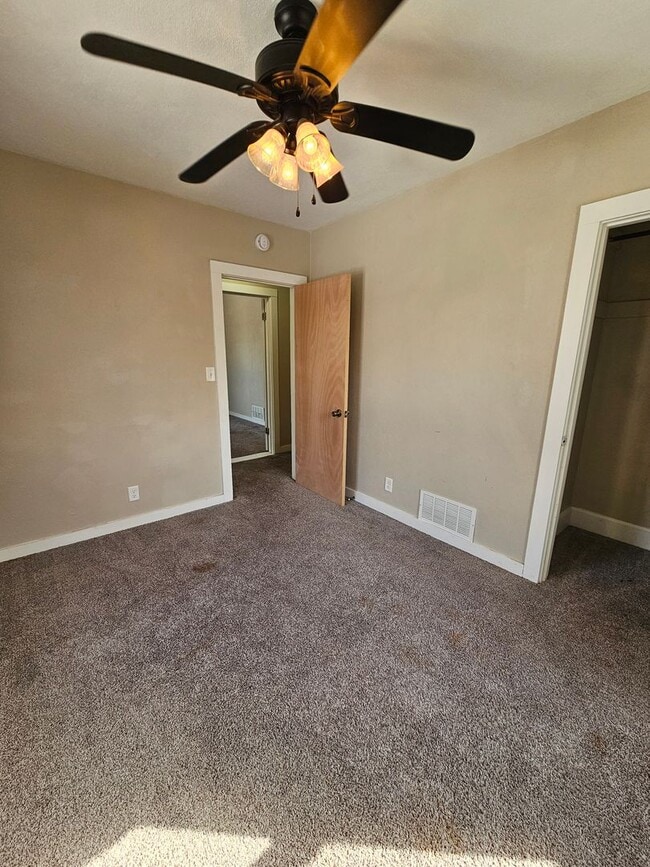 Building Photo - 208-210 13th Ave.