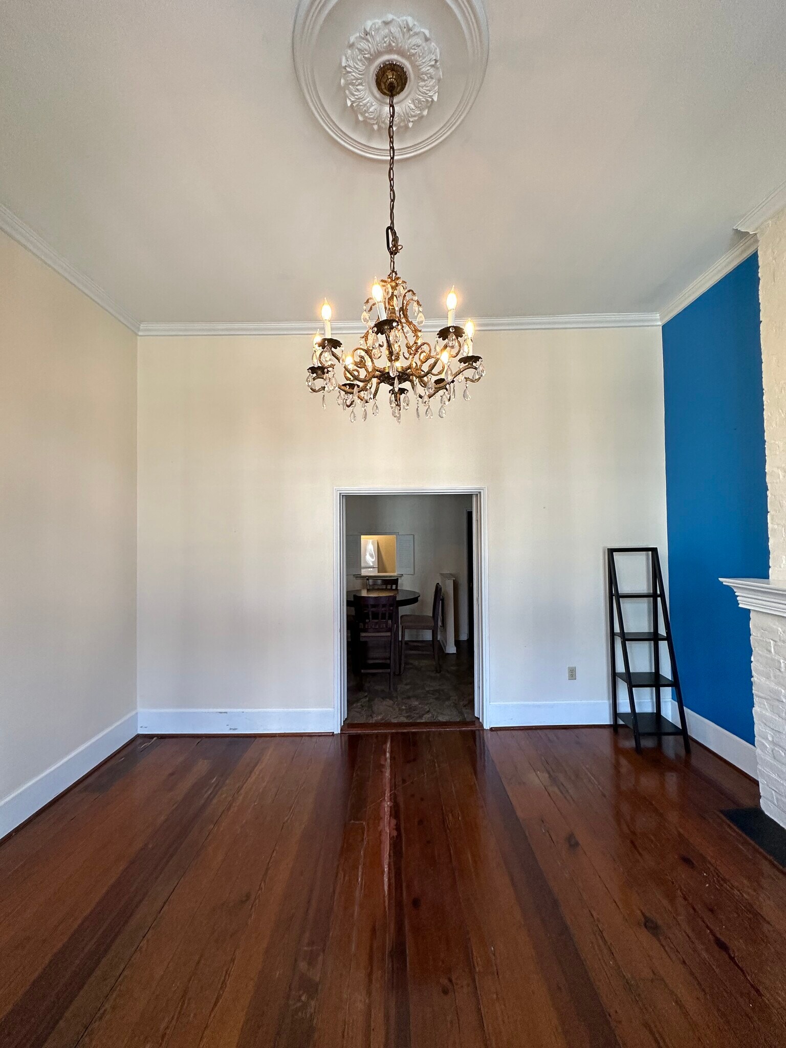 Living Room to Dining room - 821 Barracks St