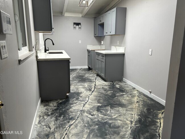 Building Photo - 44021 E 3rd St