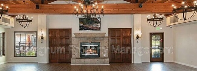 Building Photo - 25826 Iris Ave