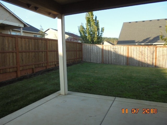 Building Photo - 2981 SW Redmond Hill Rd