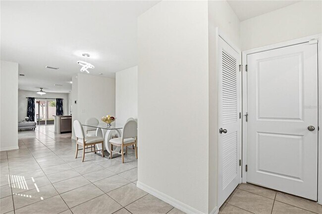 Building Photo - 2839 Maiden Grass Isle