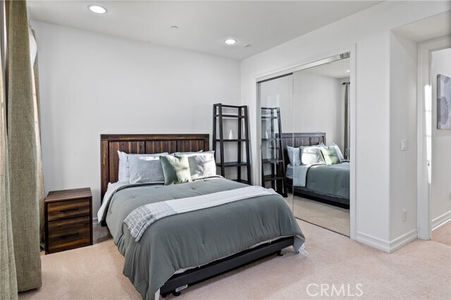 Building Photo - 23 Castlerock