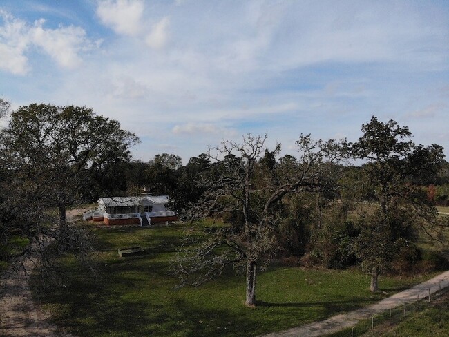 Building Photo - 2020 Cu Chi Ln