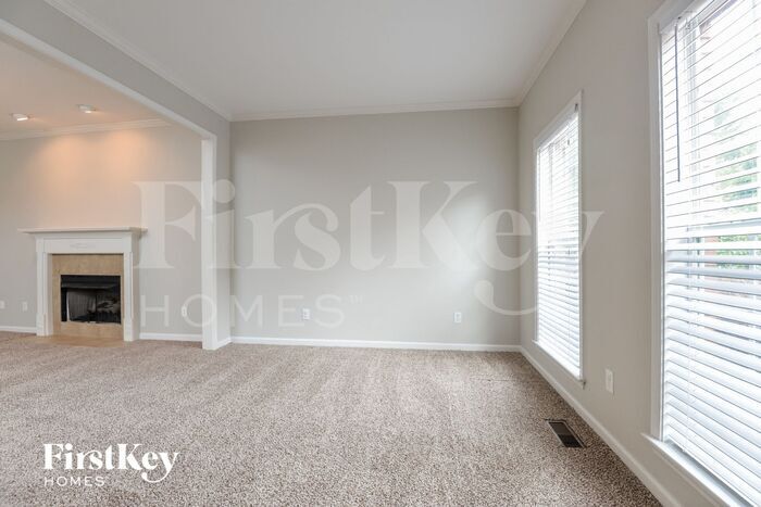Building Photo - 205 Windstone Pkwy