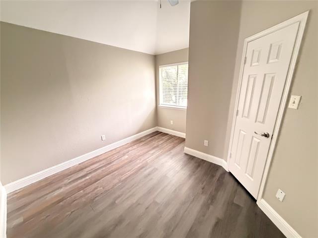 Building Photo - 6945 Hickory Creek