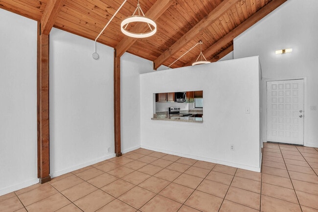 Building Photo - 100 Sparrow Dr