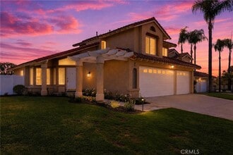 Building Photo - 7 San Vincente
