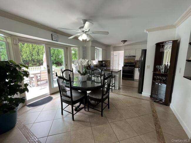 Building Photo - 45 Bellows Terrace