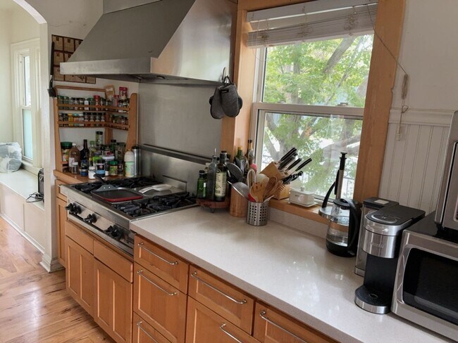 Building Photo - Rare Downtown Davis Gem with Wraparound Porch & Updated Interior
